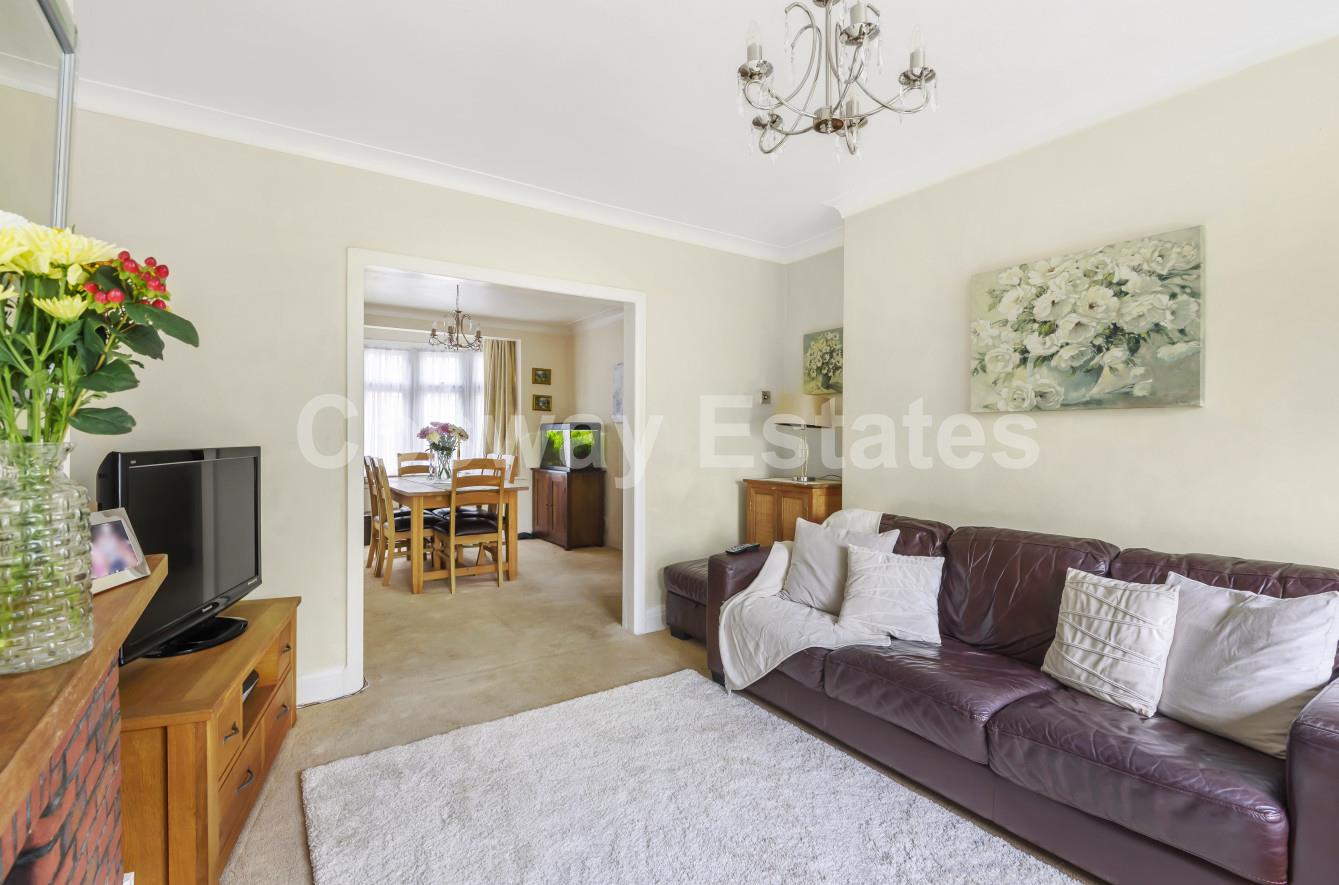 Glenwood Road, Mill Hill